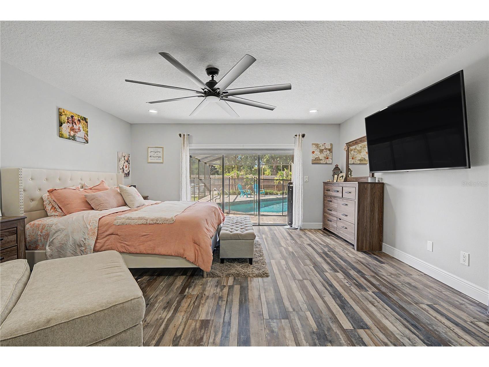 2717 Redford Court E Clearwater FL 33761 TB8522977 image24