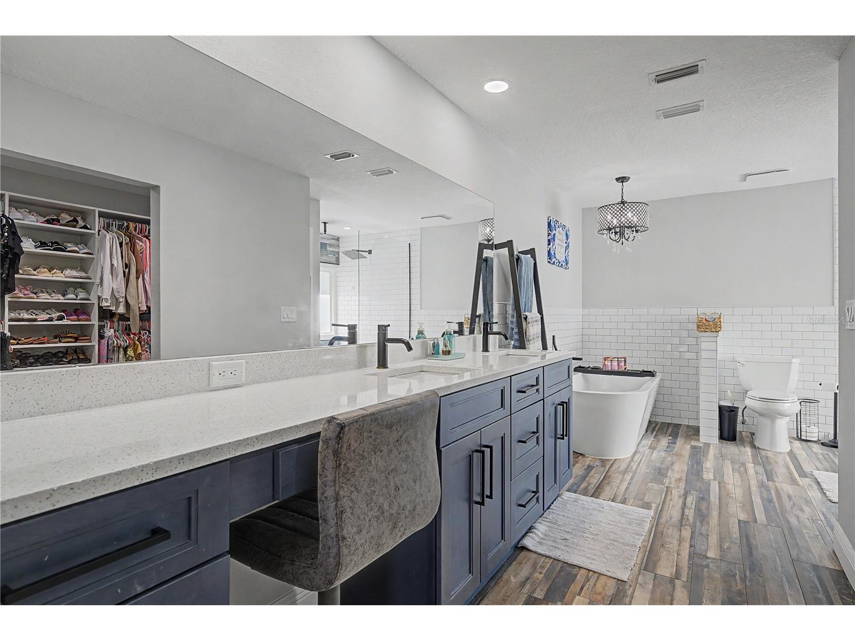 2717 Redford Court E Clearwater FL 33761 TB8522977 image26