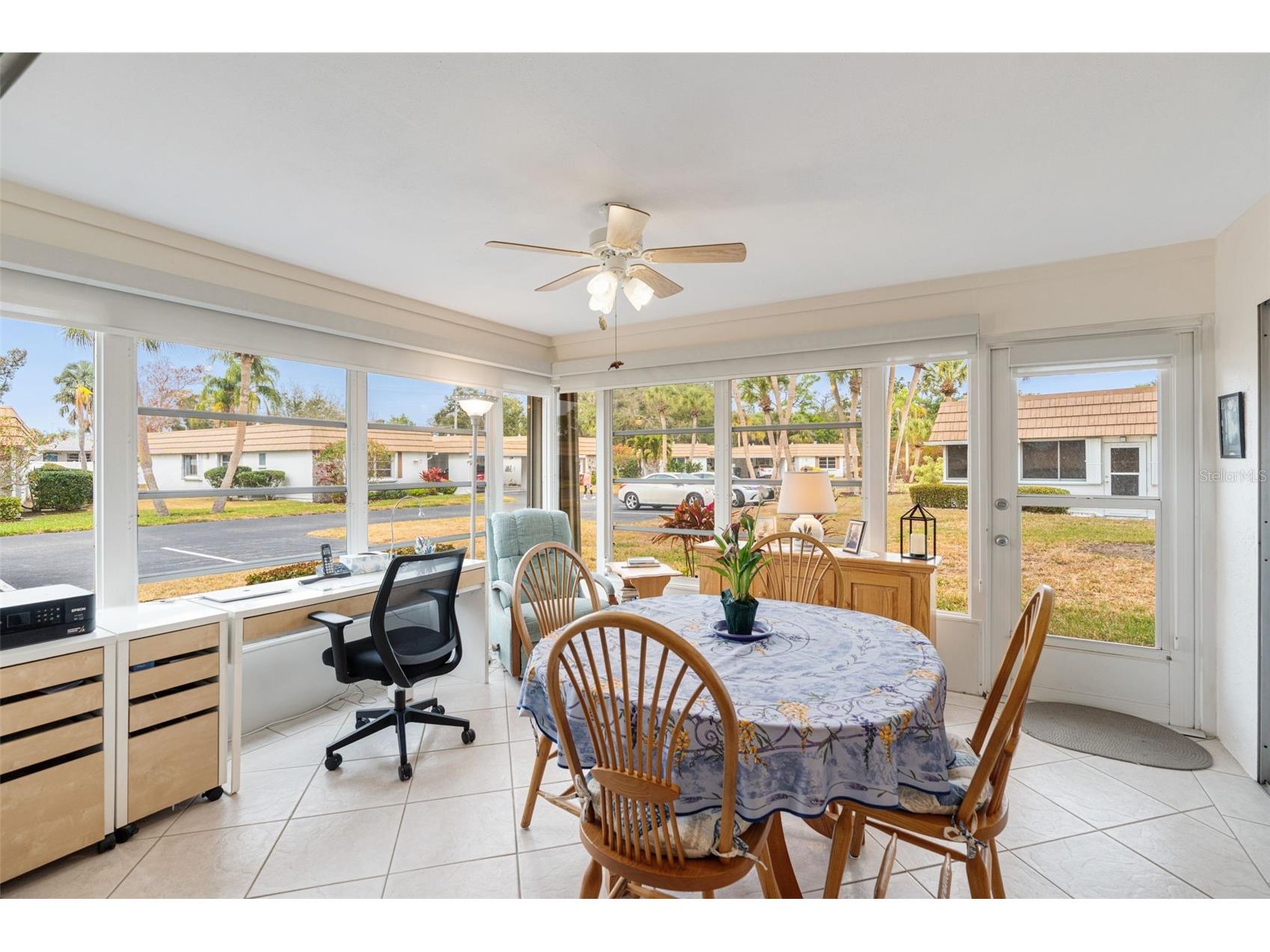 2717 Riverbluff Place #V49 Sarasota FL 34231 A4681632 image18