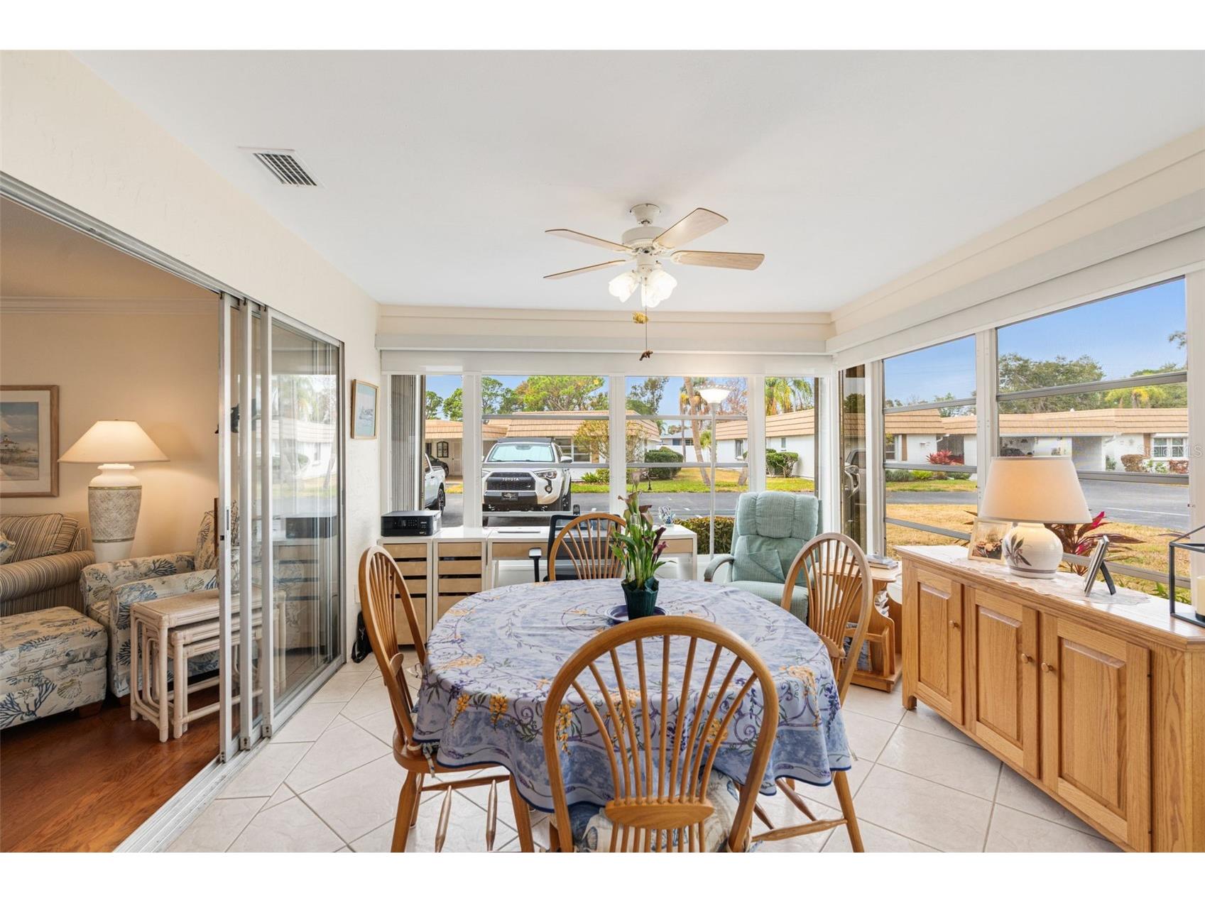 2717 Riverbluff Place #V49 Sarasota FL 34231 A4681632 image19