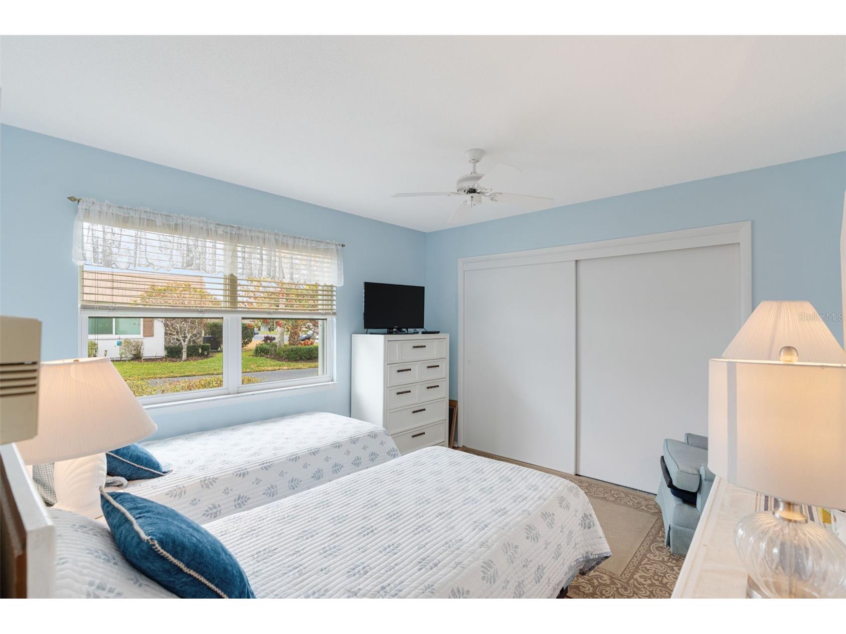 2717 Riverbluff Place #V49 Sarasota FL 34231 A4681632 image7