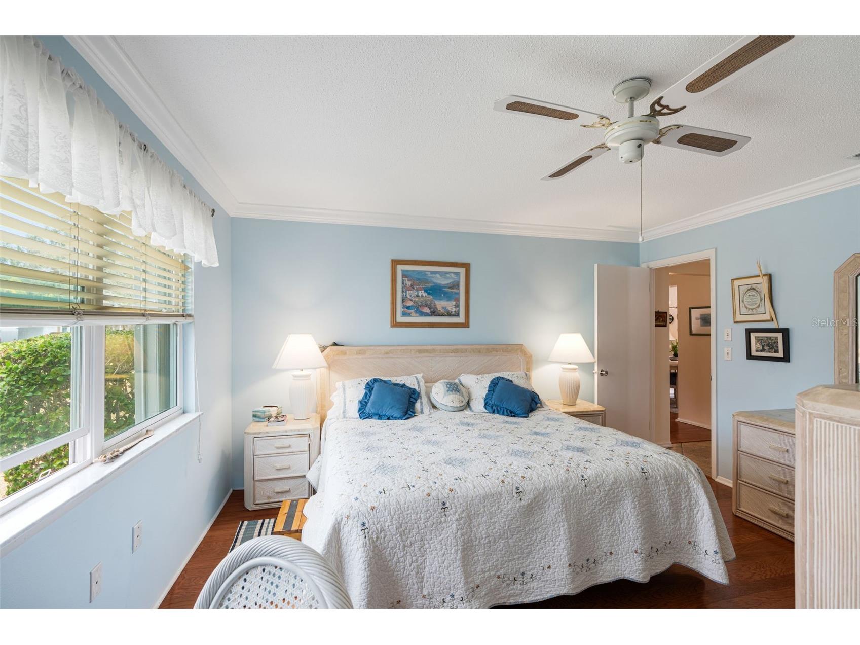 2717 Riverbluff Place #V49 Sarasota FL 34231 A4681632 image9