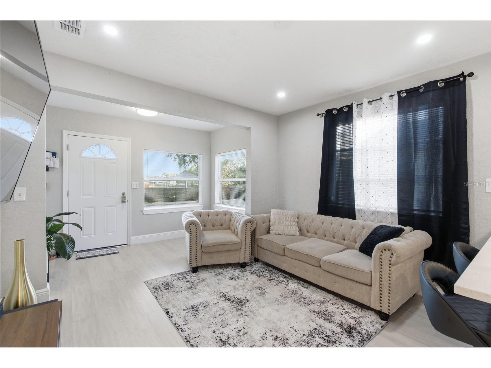 2717 W Cherry Street Tampa FL 33607 TB8466729 image4