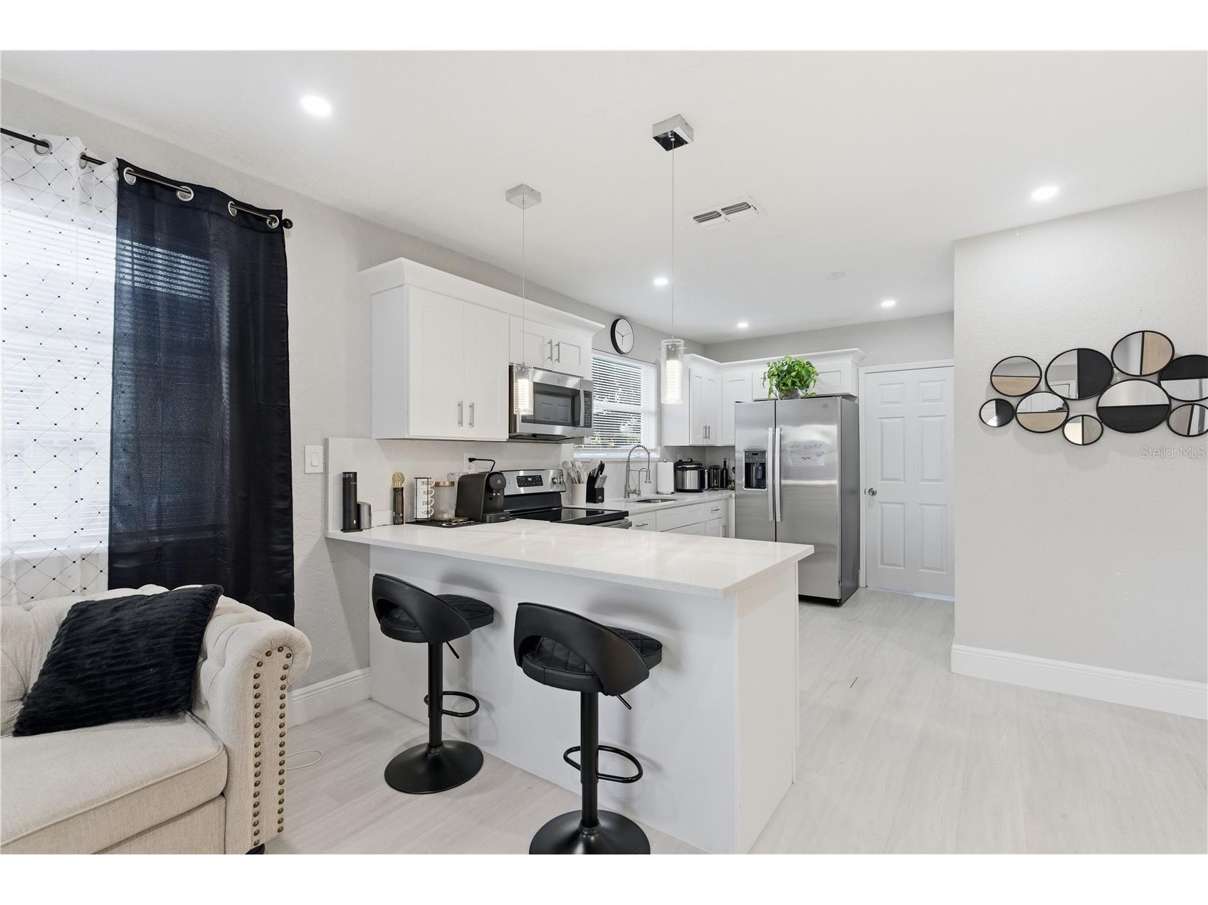 2717 W Cherry Street Tampa FL 33607 TB8466729 image6