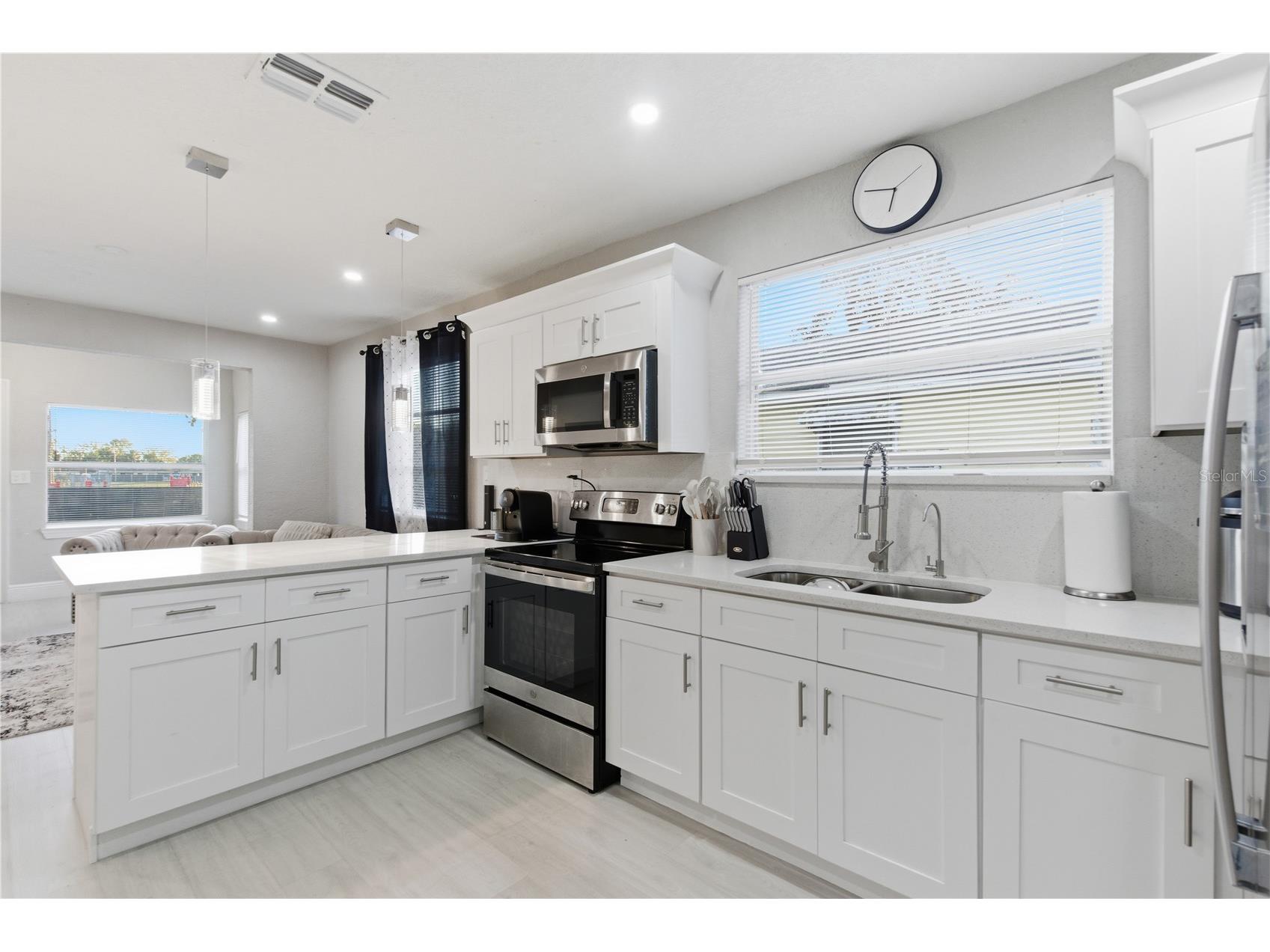 2717 W Cherry Street Tampa FL 33607 TB8466729 image9