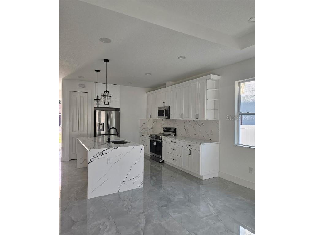 2717 W Sitka Street Tampa FL 33614 TB8393185 image4