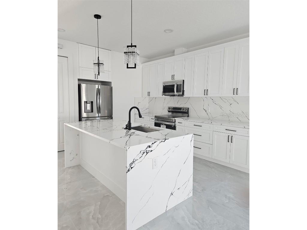 2717 W Sitka Street Tampa FL 33614 TB8393185 image5