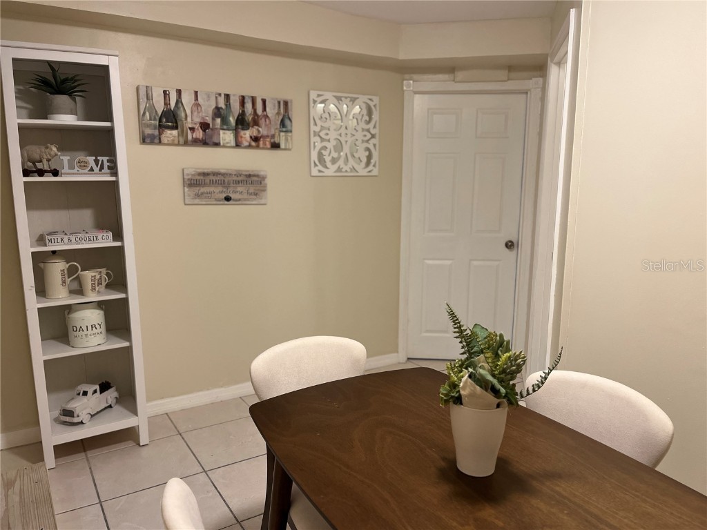 2717 W State Street Tampa FL 33609 TB8386697 image40