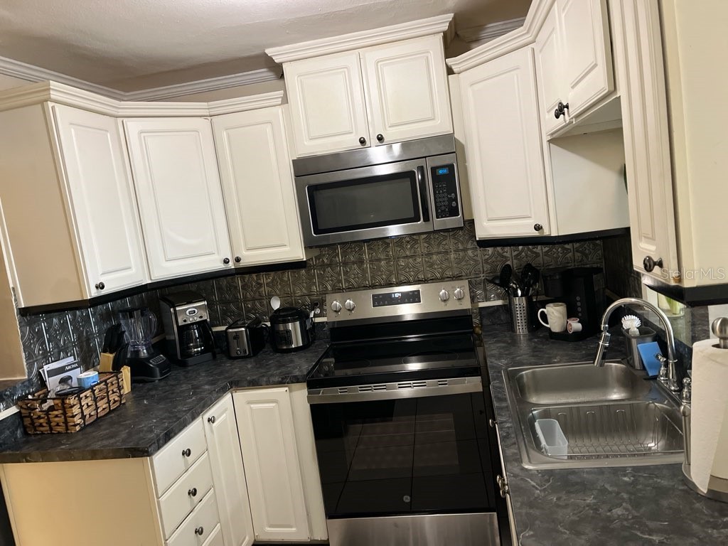 2717 W State Street Tampa FL 33609 TB8386697 image43