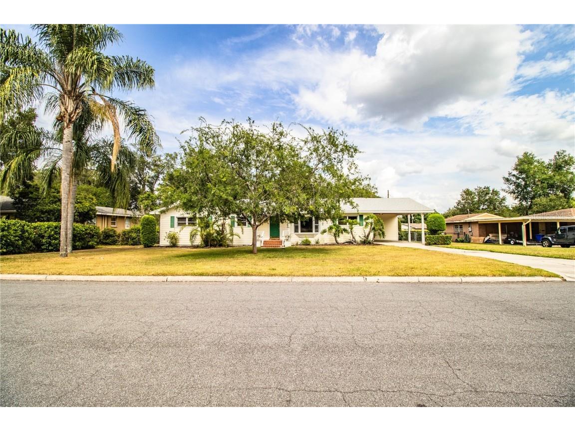 2718 Berkeley Avenue Lakeland FL 33803 L4944435 image1