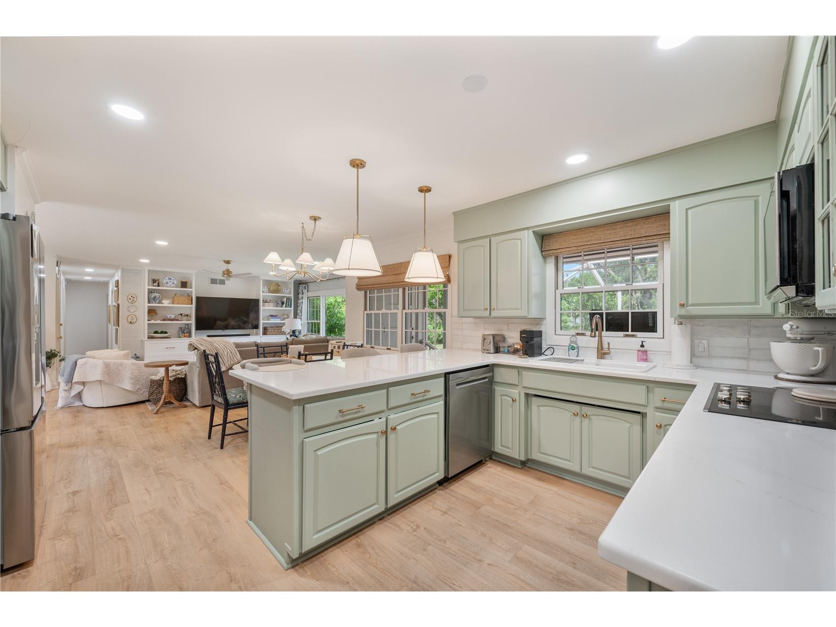 2718 Berkeley Avenue Lakeland FL 33803 L4962058 image4
