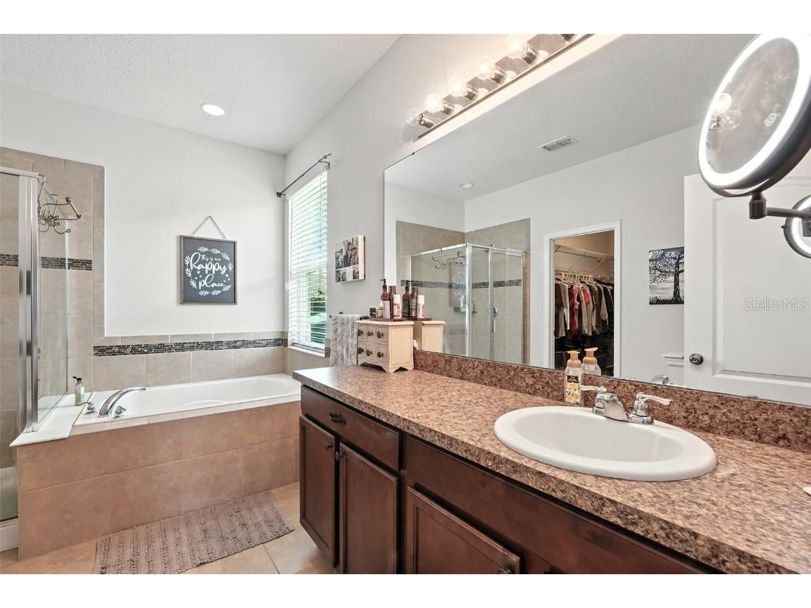 2718 Limerick Circle Grand Island FL 32735 O6322640 image14