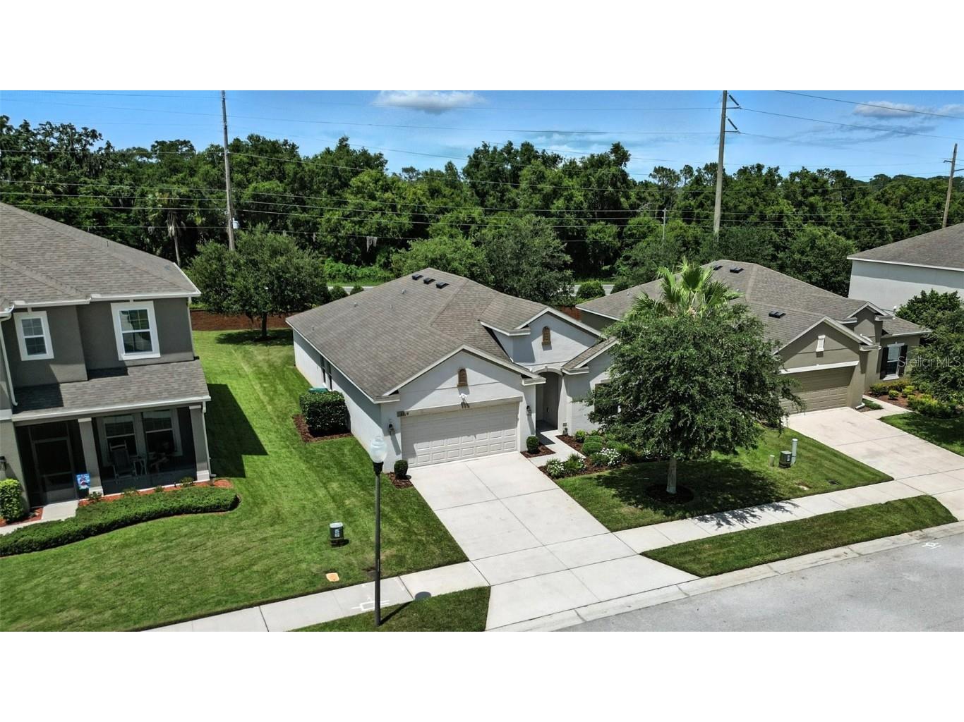 2718 Limerick Circle Grand Island FL 32735 O6322640 image2