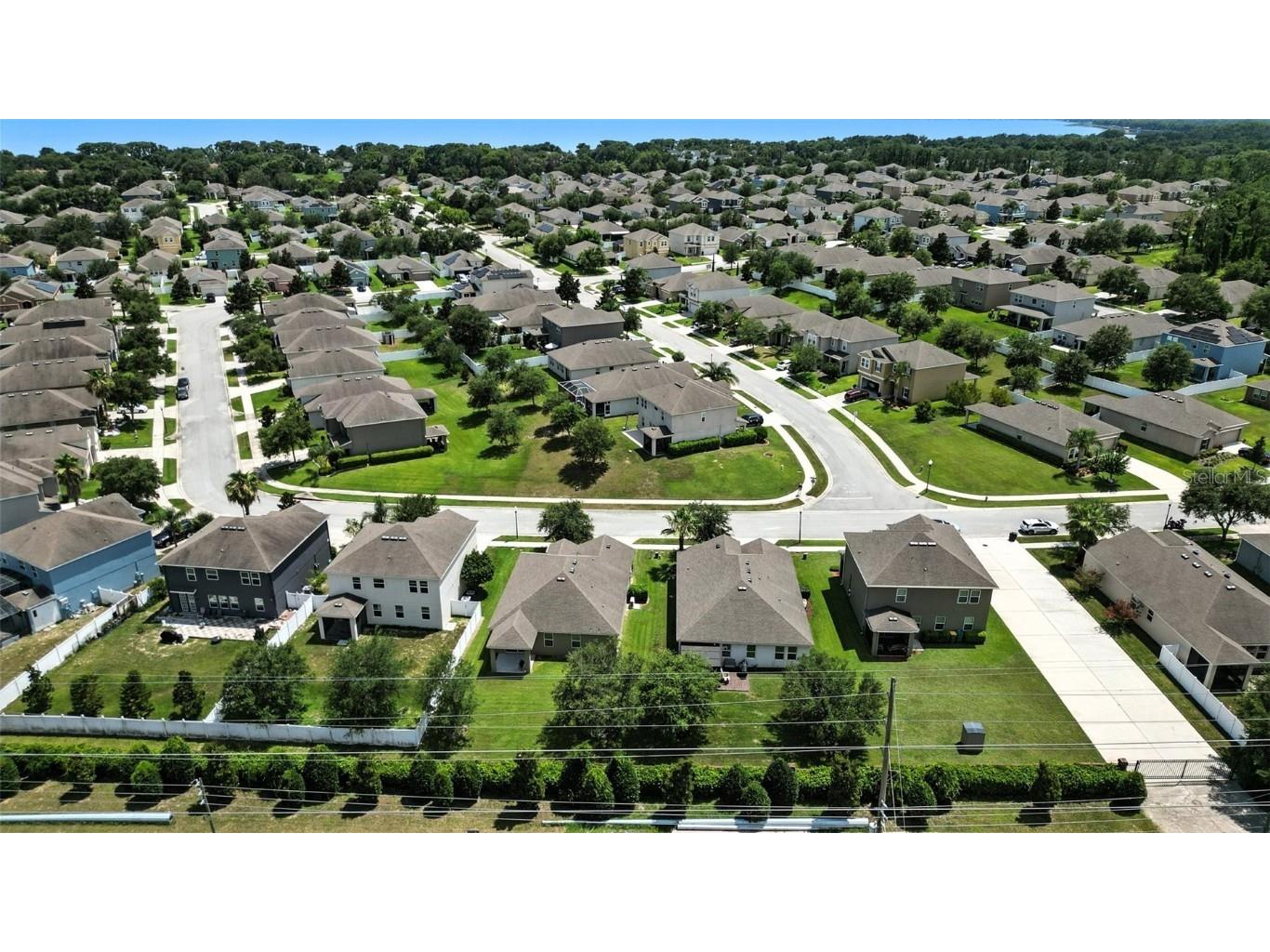 2718 Limerick Circle Grand Island FL 32735 O6322640 image38