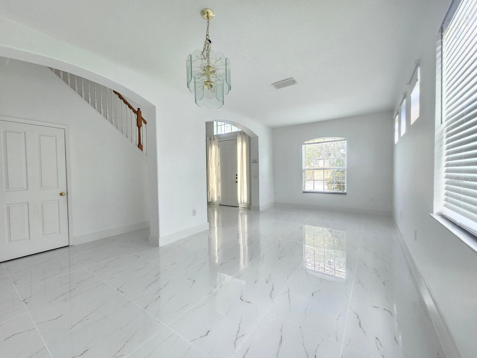 2718 Lucas Lake Lane Kissimmee FL 34744 O6401041 image4