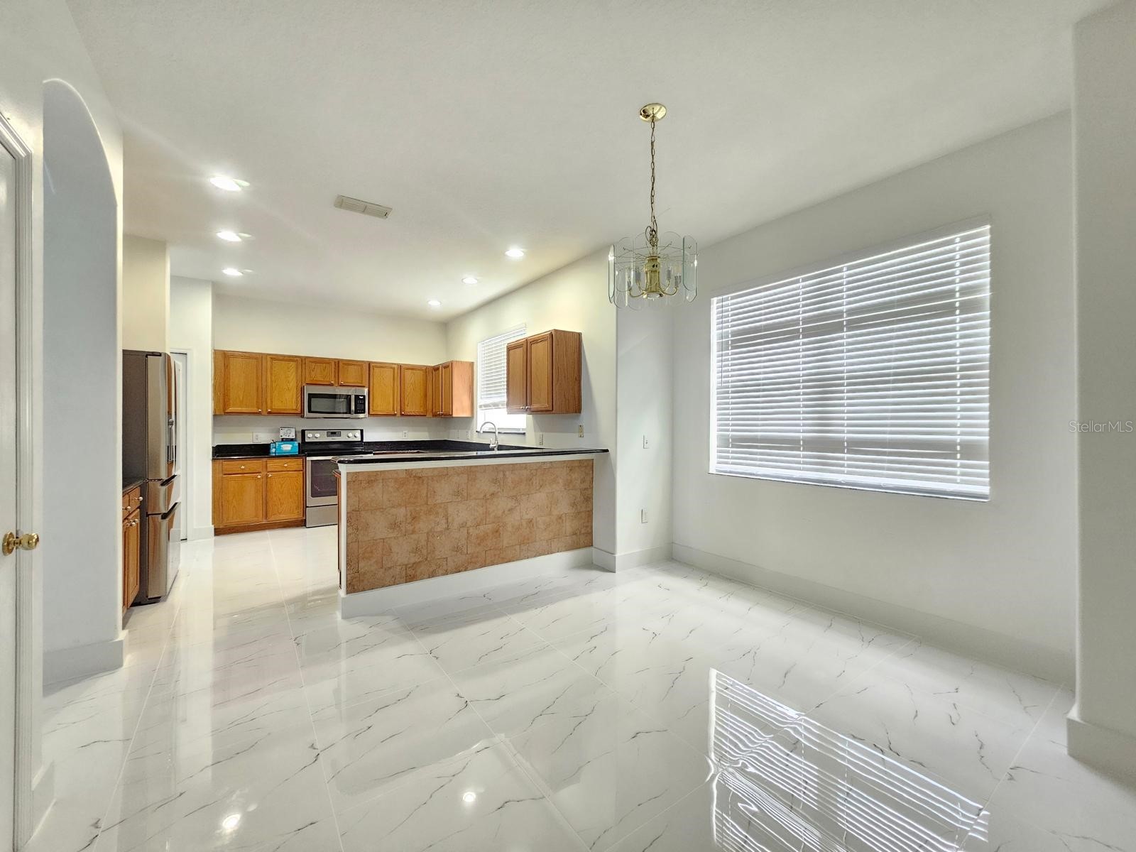 2718 Lucas Lakes Lane Kissimmee FL 34744 O6374248 image7