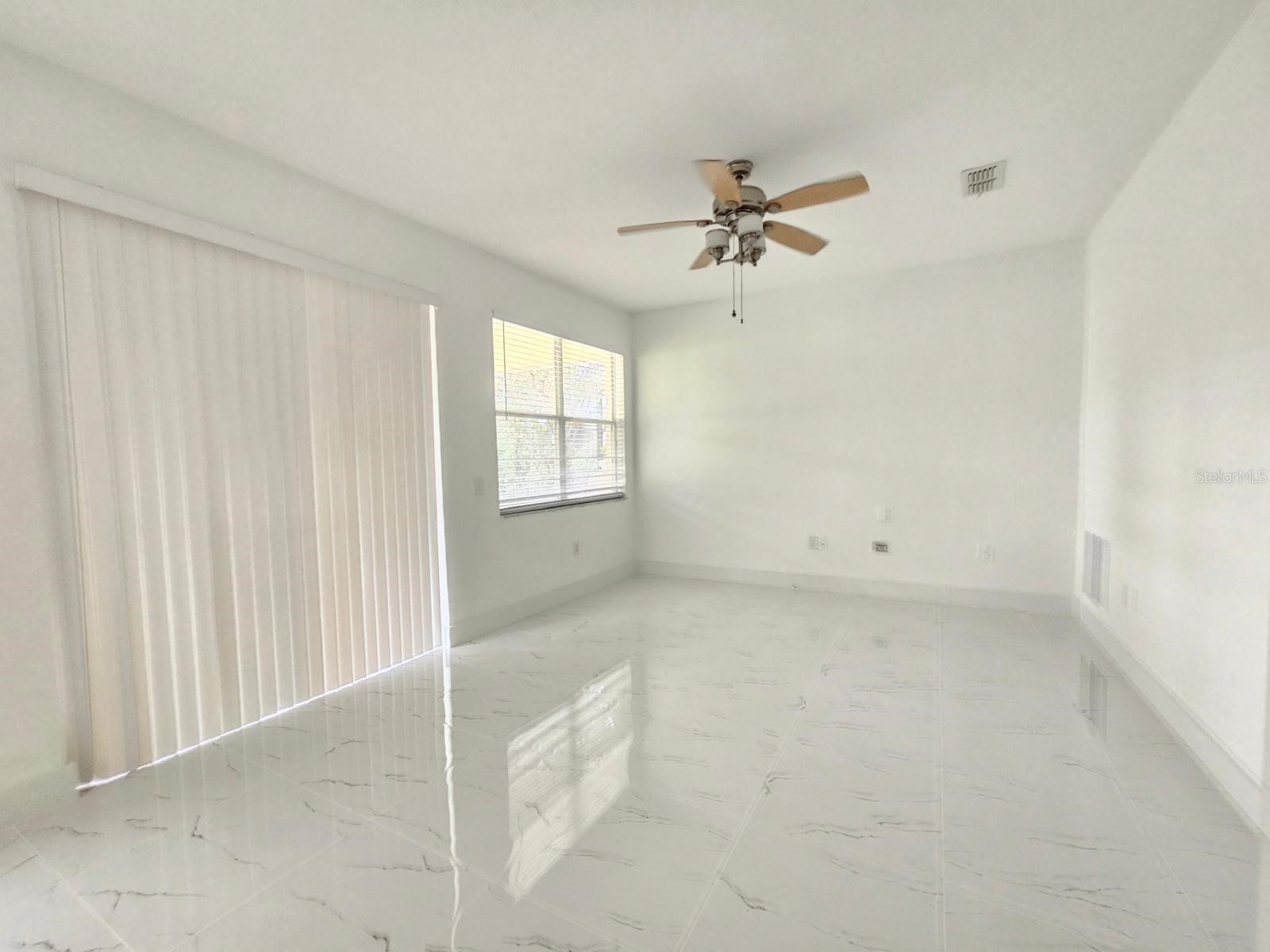 2718 Lucas Lakes Lane Kissimmee FL 34744 O6374248 image8