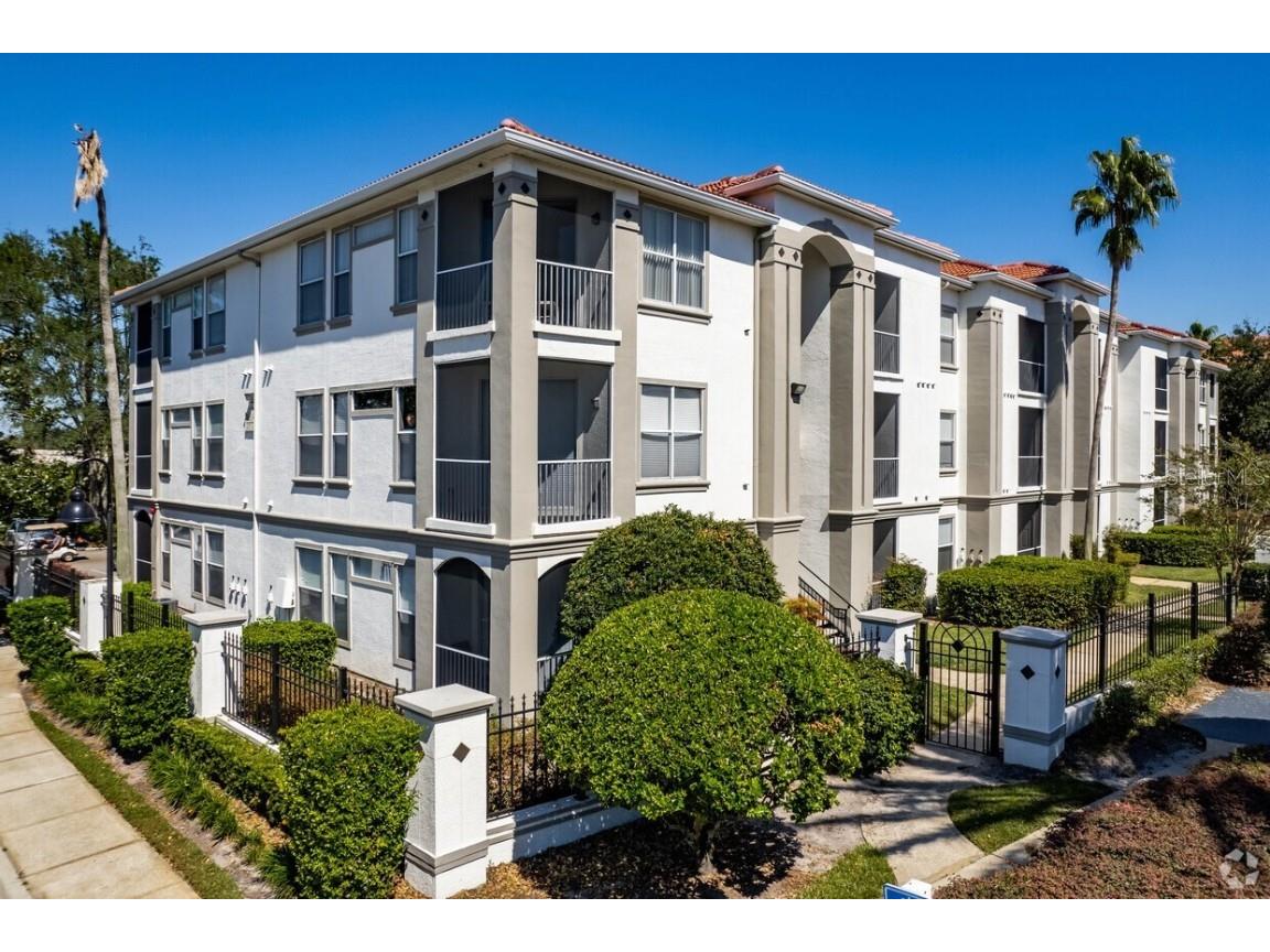 2718 Maitland Crossing Way #202 Orlando FL 32810 O6354387 image1