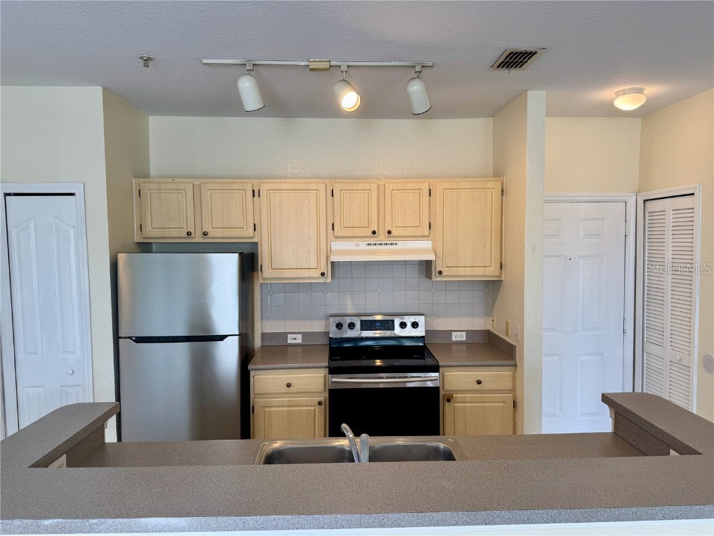 2718 Maitland Crossing Way #202 Orlando FL 32810 O6354387 image6