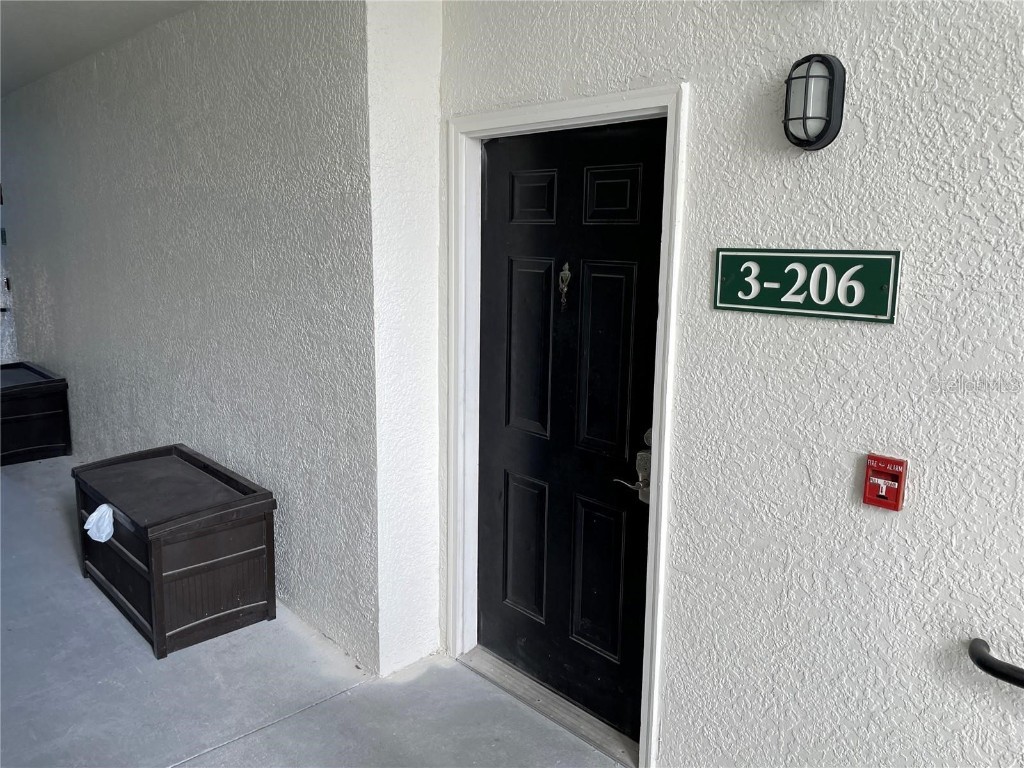 2718 Maitland Crossing Way #206 Orlando FL 32810 O6098180 image1