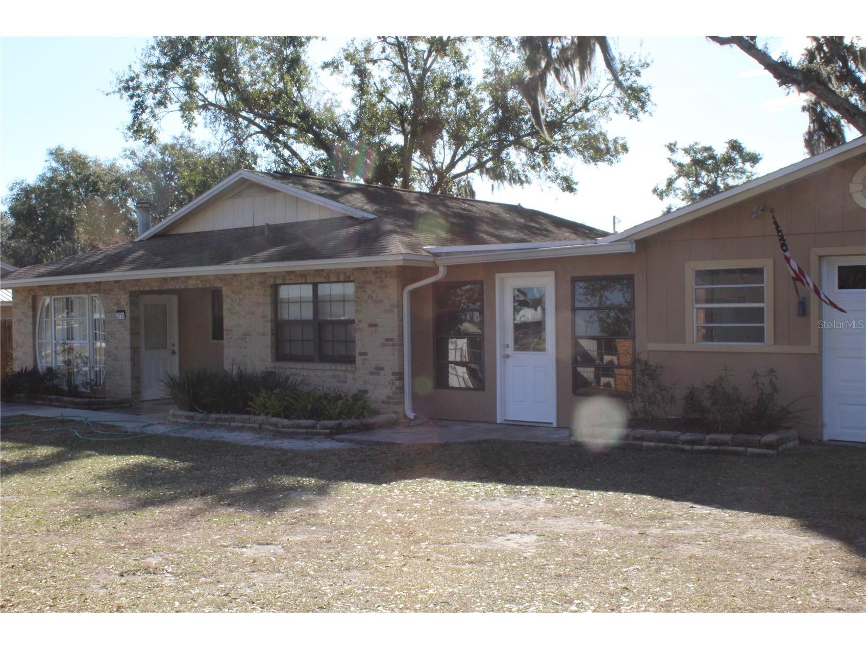 2718 Shadywood Place Lakeland FL 33810 TB8469415 image1