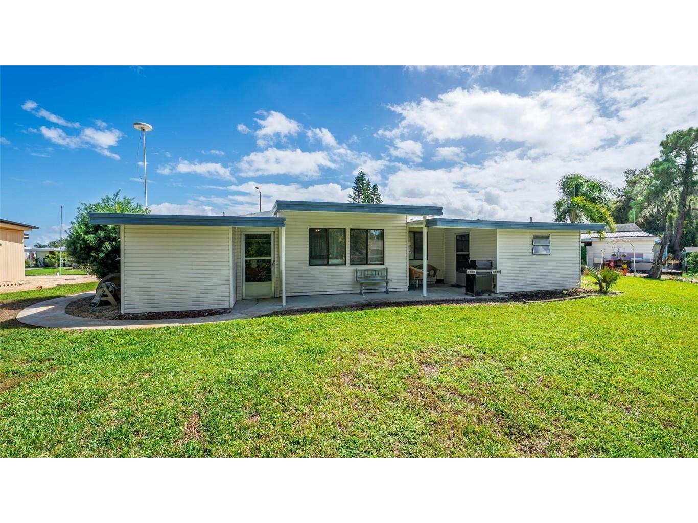 2718 Vindale Road Tavares FL 32778 G5102740 image44