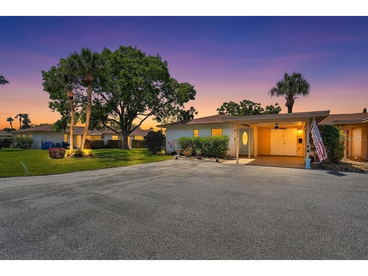 2719 51st Avenue W Bradenton FL 34207 A4694724 image1