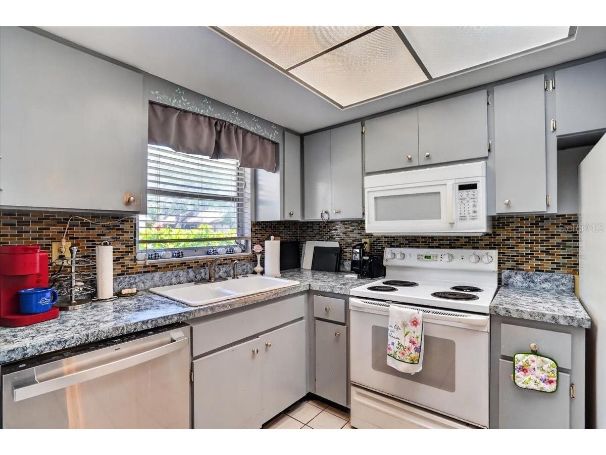 2719 51st Avenue W Bradenton FL 34207 A4694724 image16