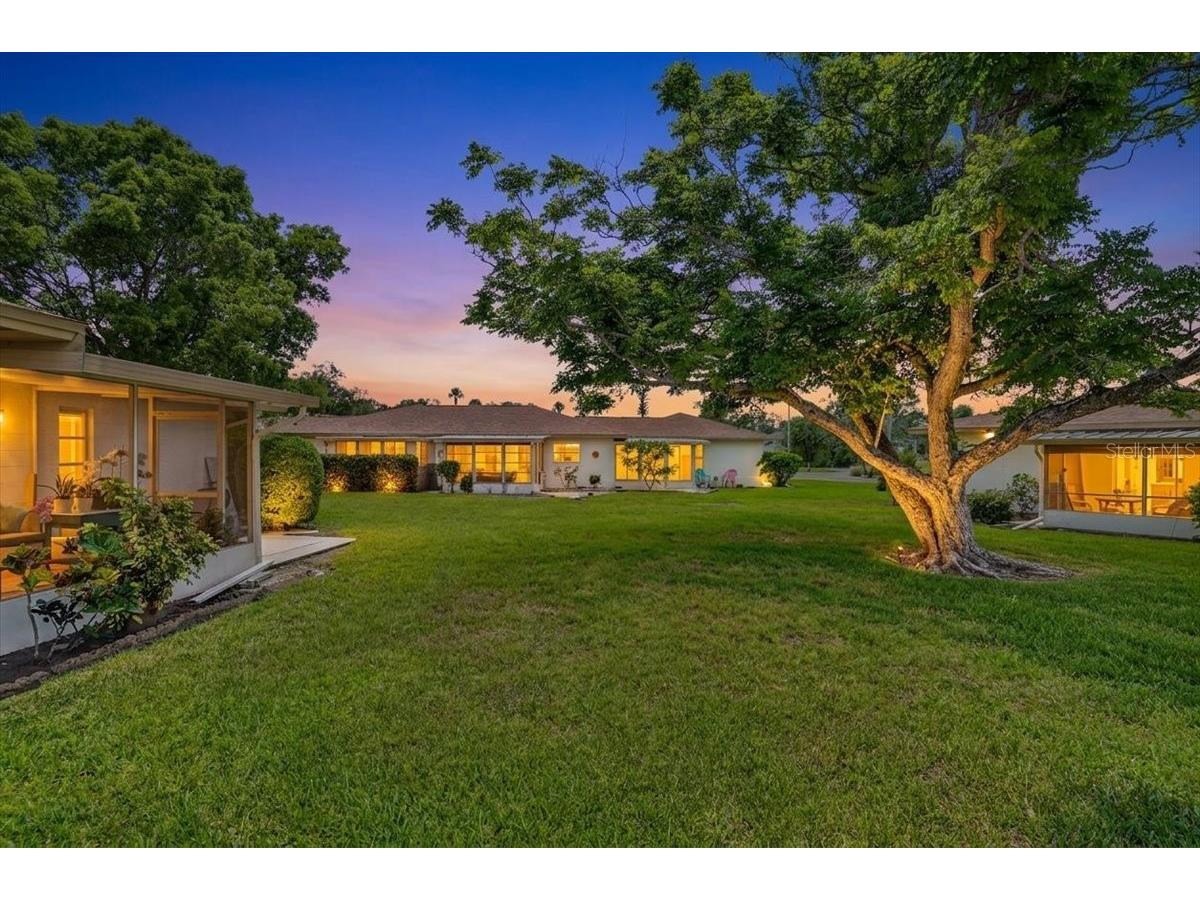 2719 51st Avenue W Bradenton FL 34207 A4694724 image4