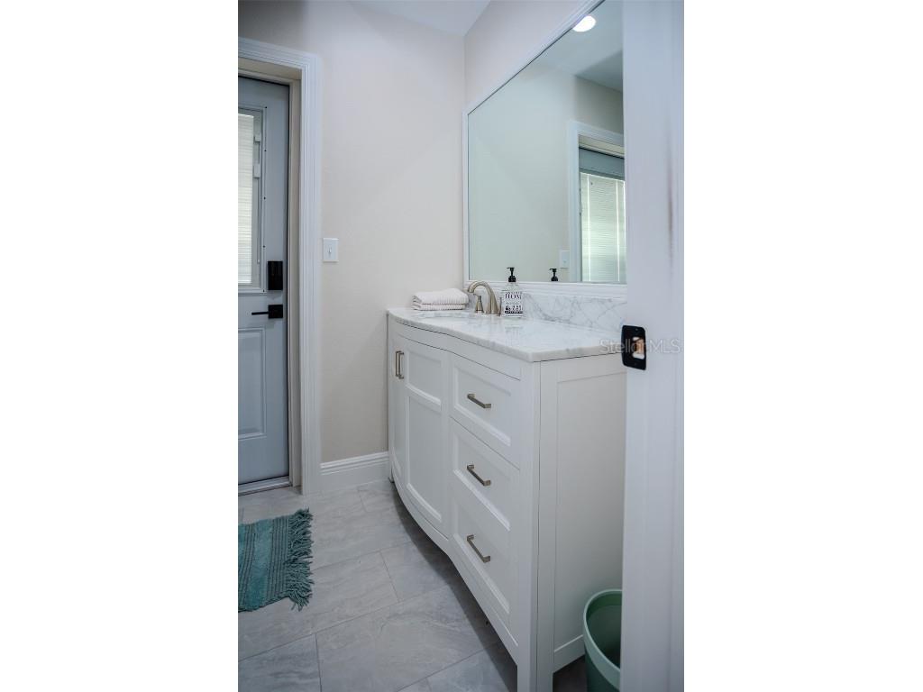 2719 Forest Knoll Drive Sarasota FL 34232 C7517682 image12