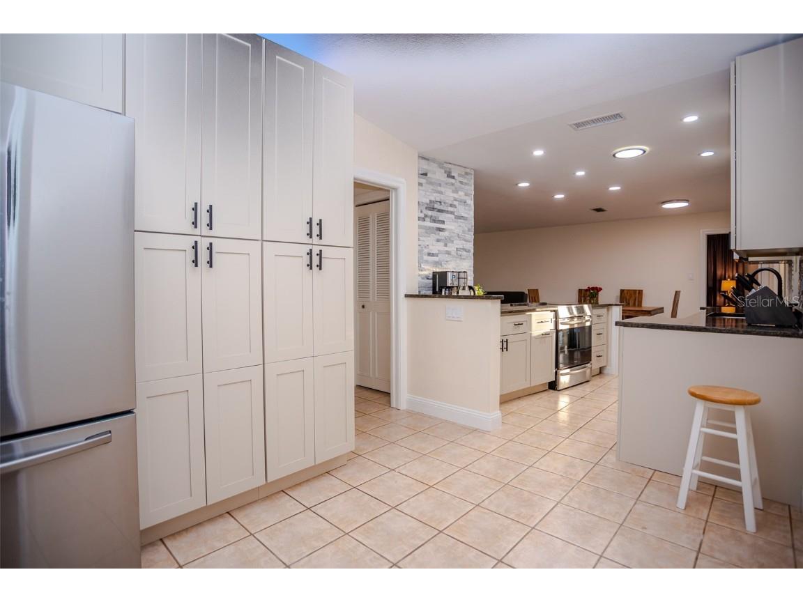 2719 Forest Knoll Drive Sarasota FL 34232 C7517682 image15