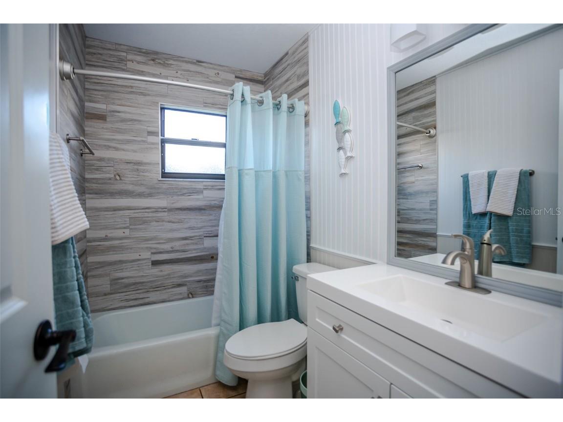 2719 Forest Knoll Drive Sarasota FL 34232 C7517682 image17