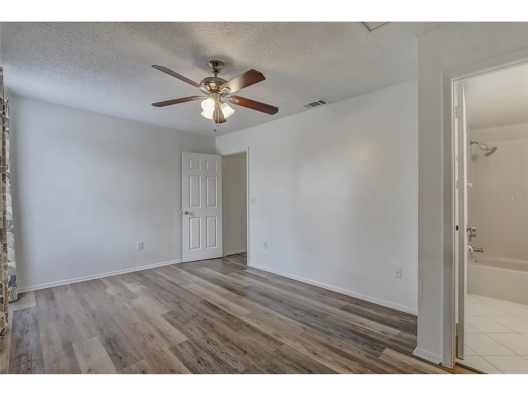 2719 Hunt Club Lane Orlando FL 32826 O6408252 image18