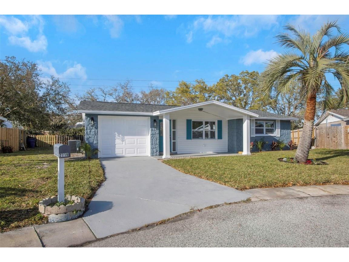2719 Lotela Place Holiday FL 34691 U8232205 image1