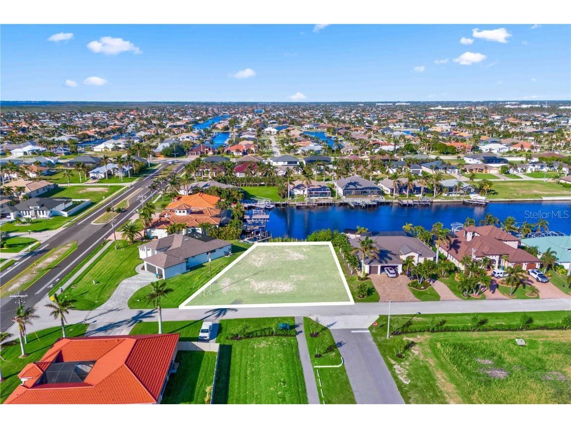 2719 SW 43rd Terrace Cape Coral FL 33914 A4669495 image1