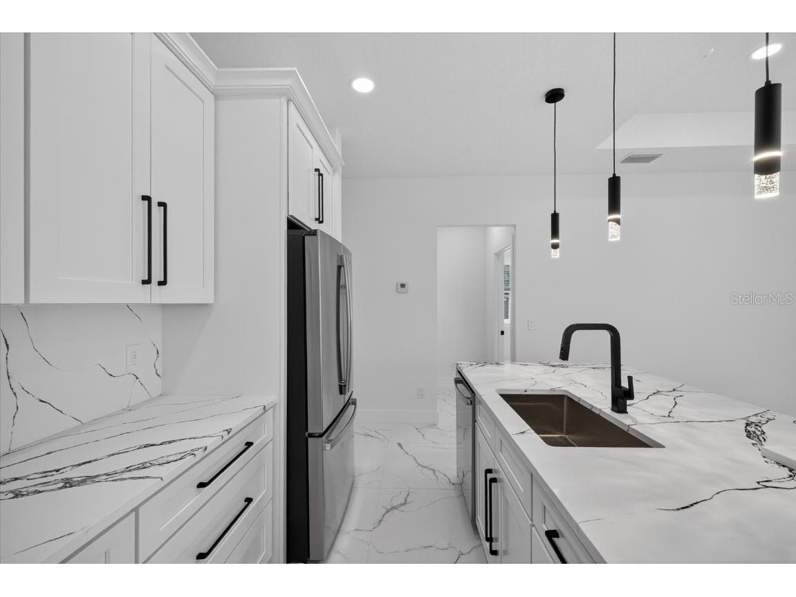 2719 W Saint John Street Tampa FL 33607 TB8424963 image17