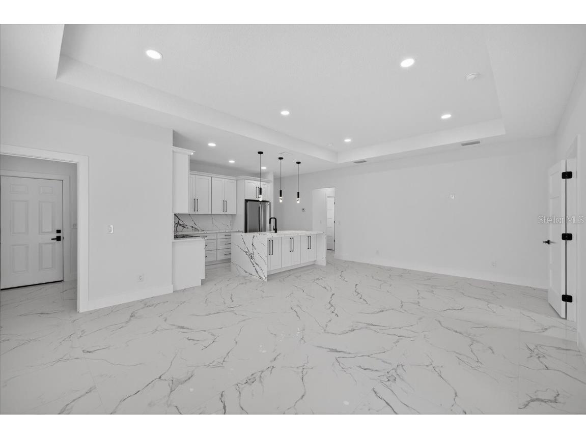 2719 W Saint John Street Tampa FL 33607 TB8424963 image21