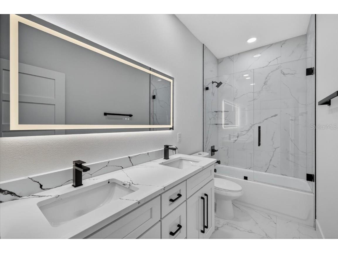 2719 W Saint John Street Tampa FL 33607 TB8424963 image27