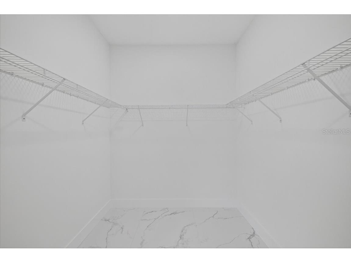 2719 W Saint John Street Tampa FL 33607 TB8424963 image31