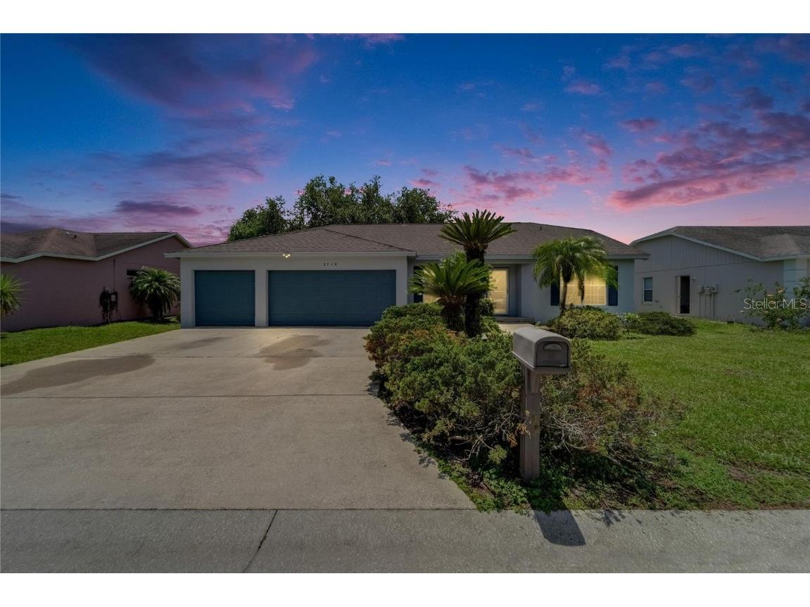 2719 Wilder Trace Court Plant City FL 33566 TB8395920 image1