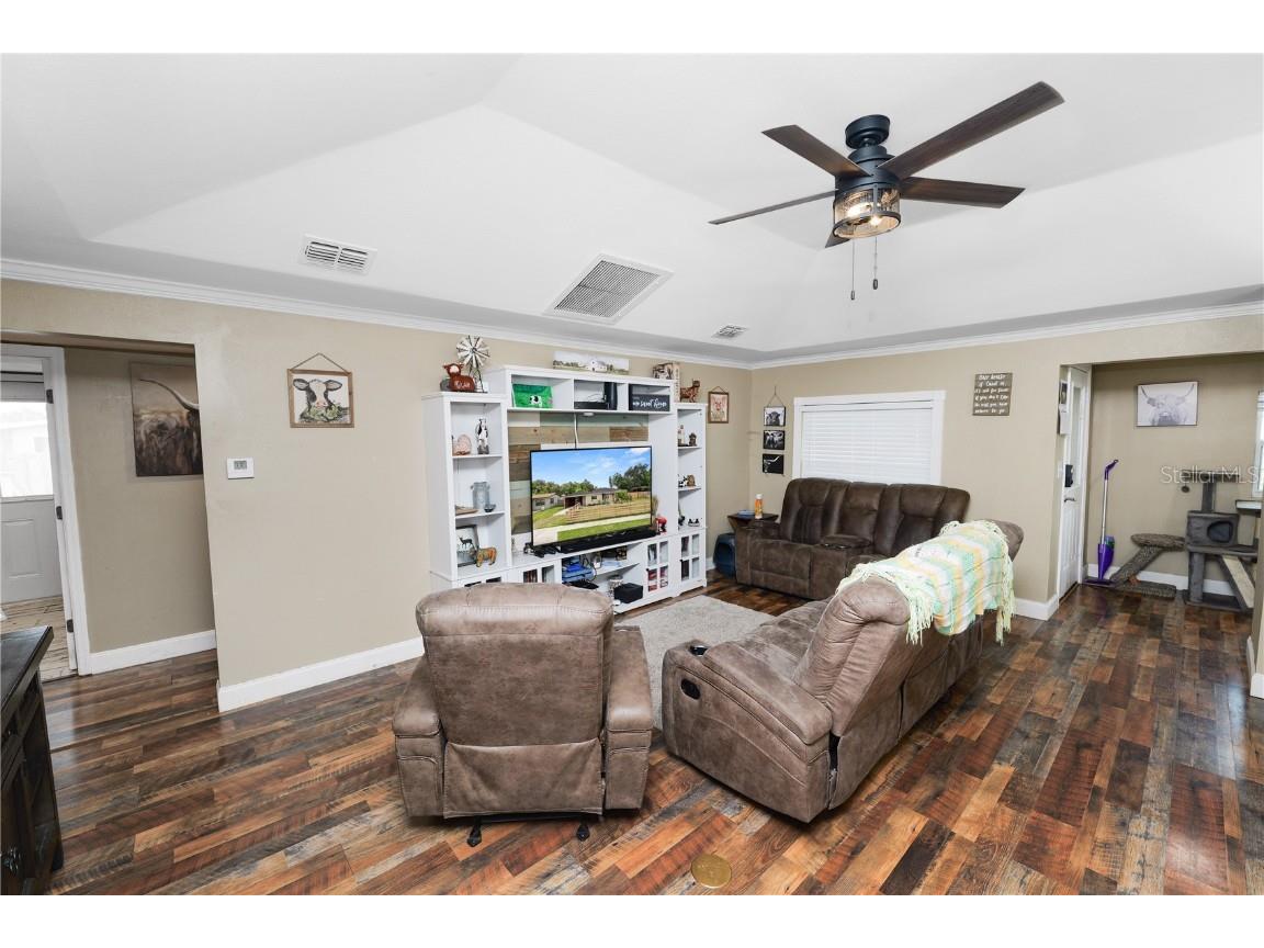 2719 Woodstock Avenue Eaton Park FL 33840 L4954930 image6