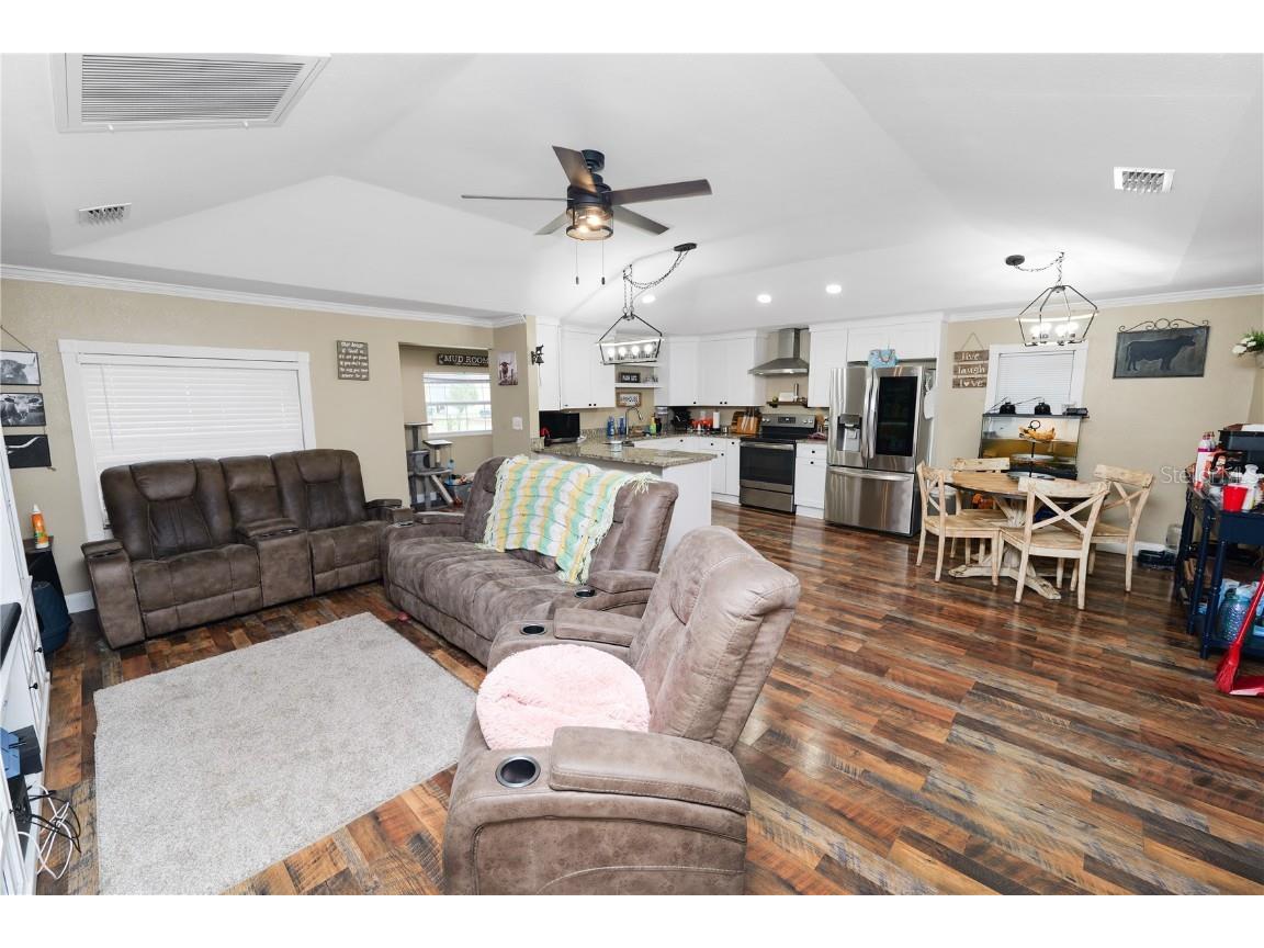 2719 Woodstock Avenue Eaton Park FL 33840 L4954930 image8