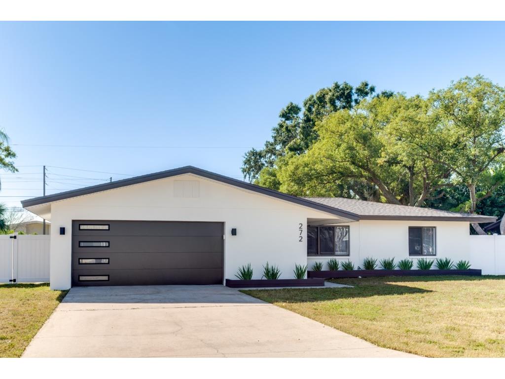 272 79th Avenue NE Saint Petersburg FL 33702 TB8445319 image1