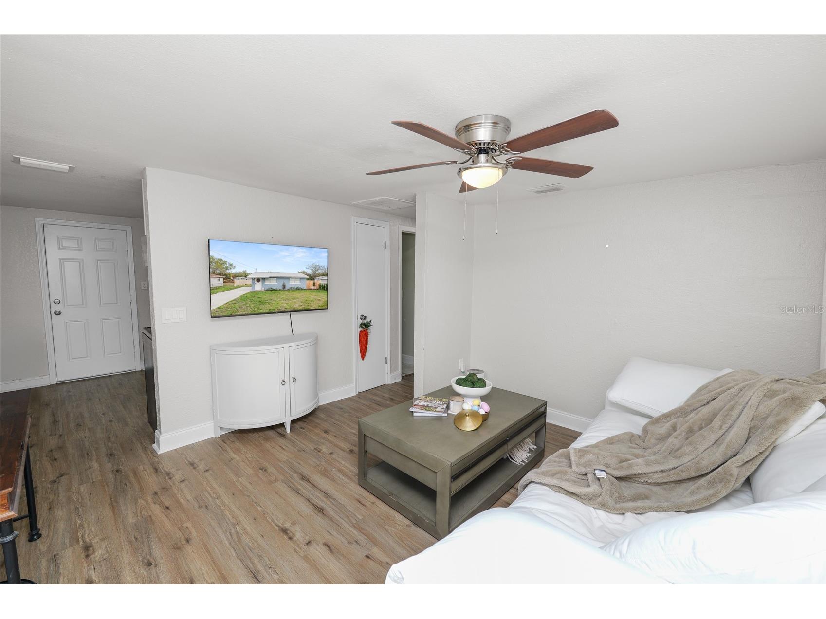 272 Avenue A Waverly FL 33877 L4959955 image5