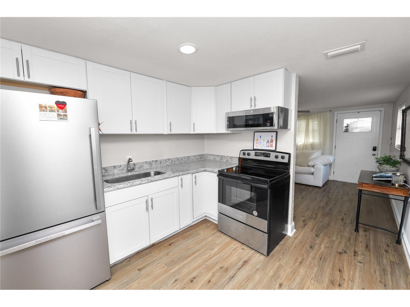 272 Avenue A Waverly FL 33877 L4959955 image7