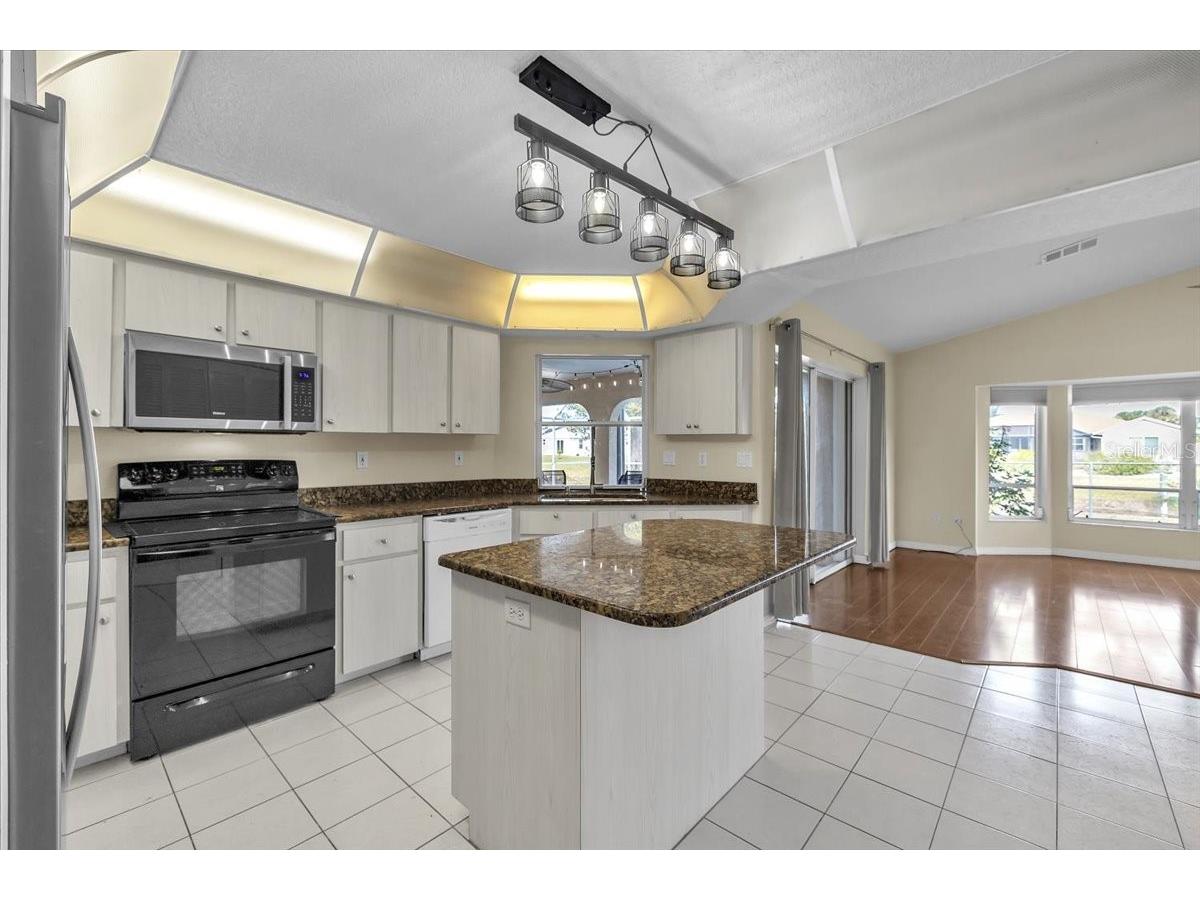 272 Broadmoor Lane Rotonda West FL 33947 C7520186 image17