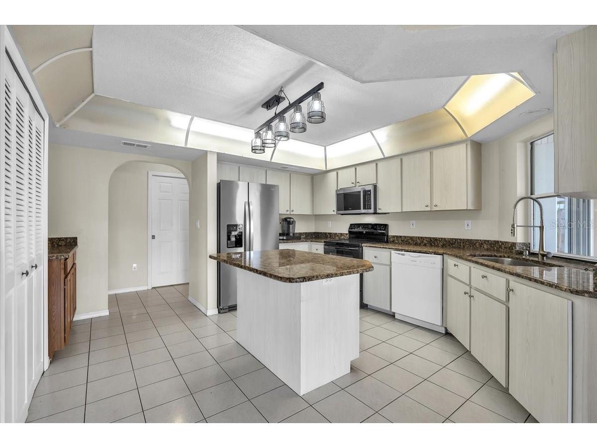 272 Broadmoor Lane Rotonda West FL 33947 C7520186 image19