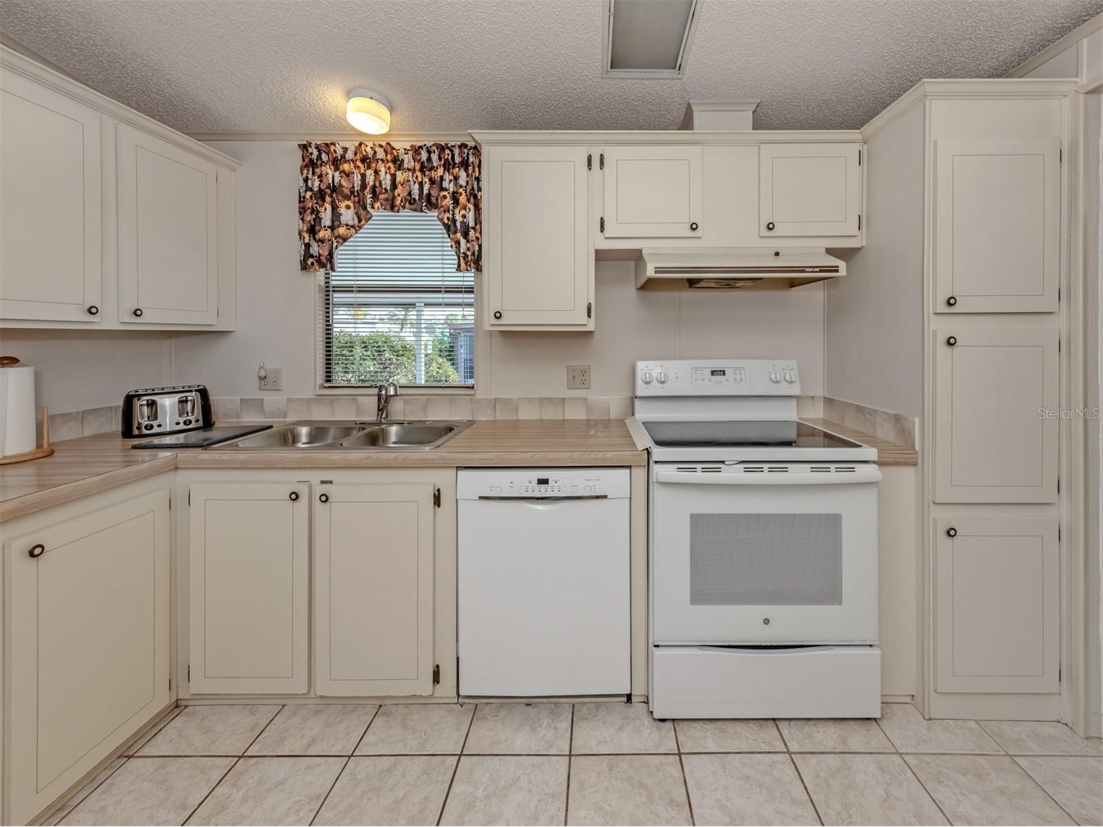 272 Captains Court North Port FL 34287 N6143323 image16