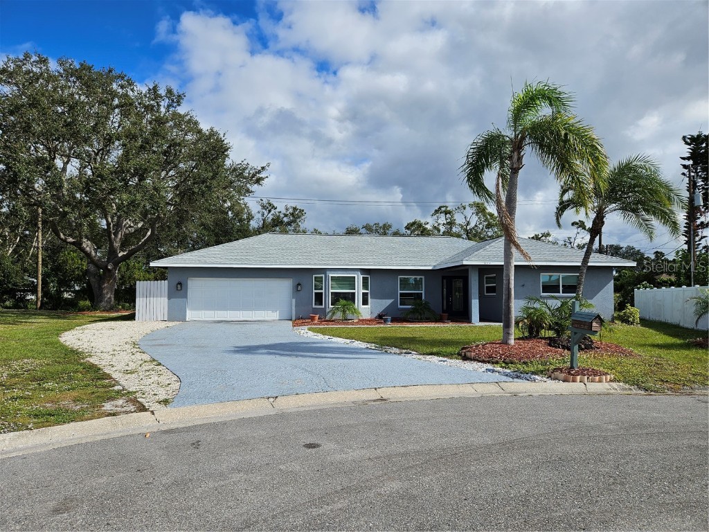 272 Malvern Drive Venice FL 34293 A4604975 image1