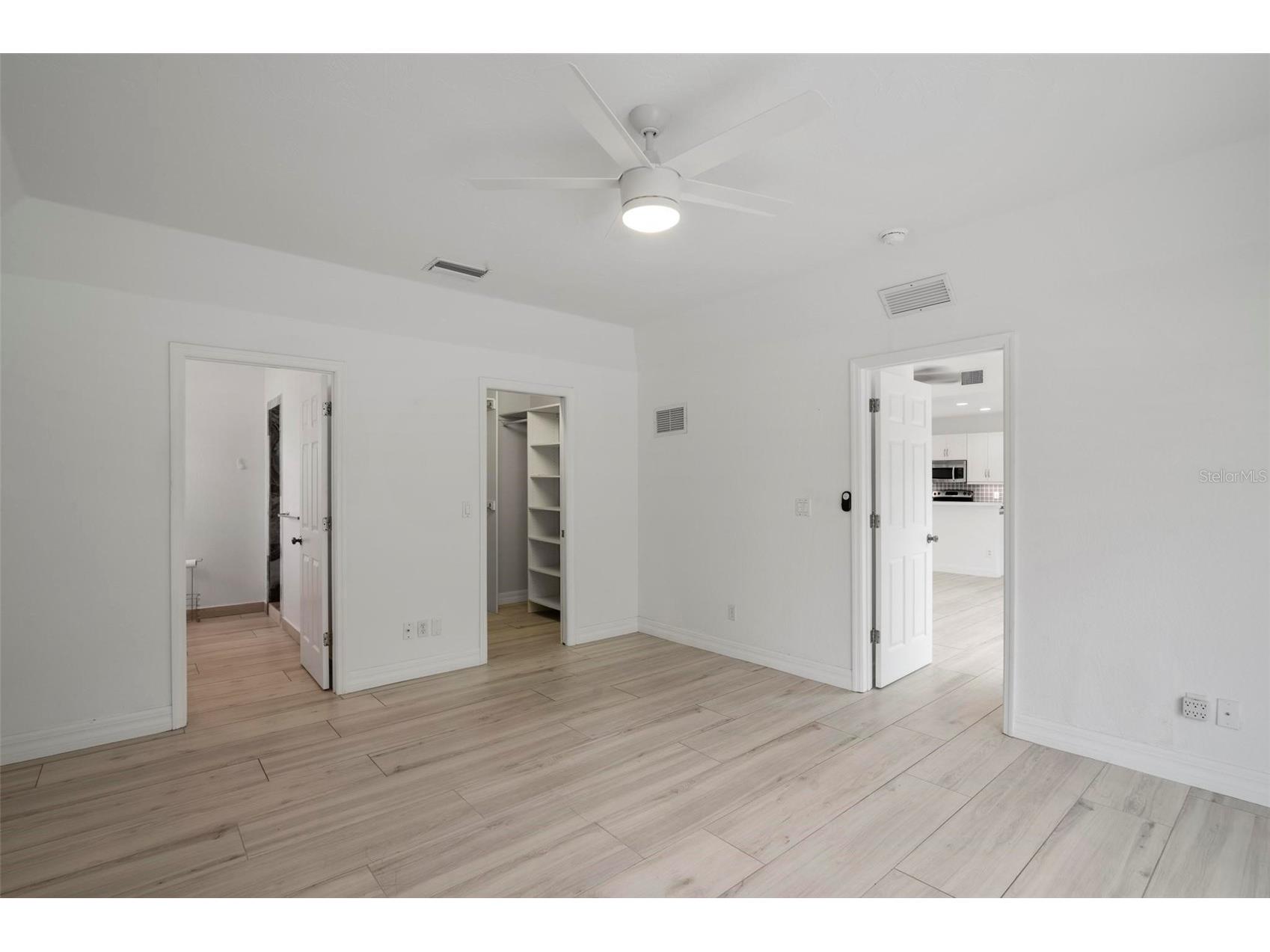 272 Malvern Drive Venice FL 34293 A4696858 image17